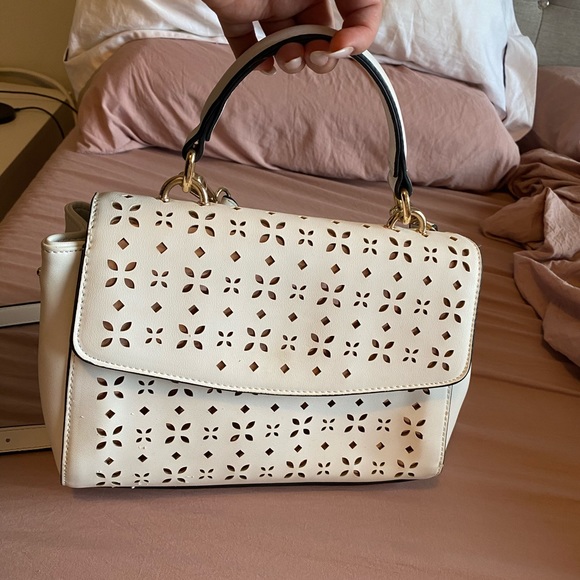 Cute purse - Picture 2 of 8